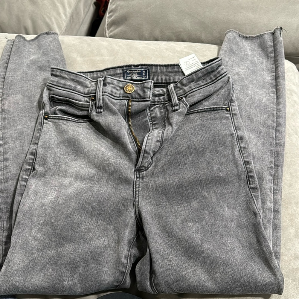 Abercrombie jeans